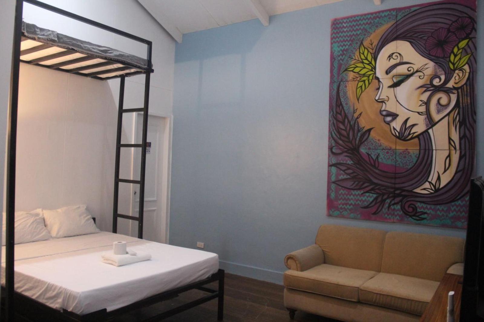 Baybayin Hostel - Pasay Close To Airport Exterior photo